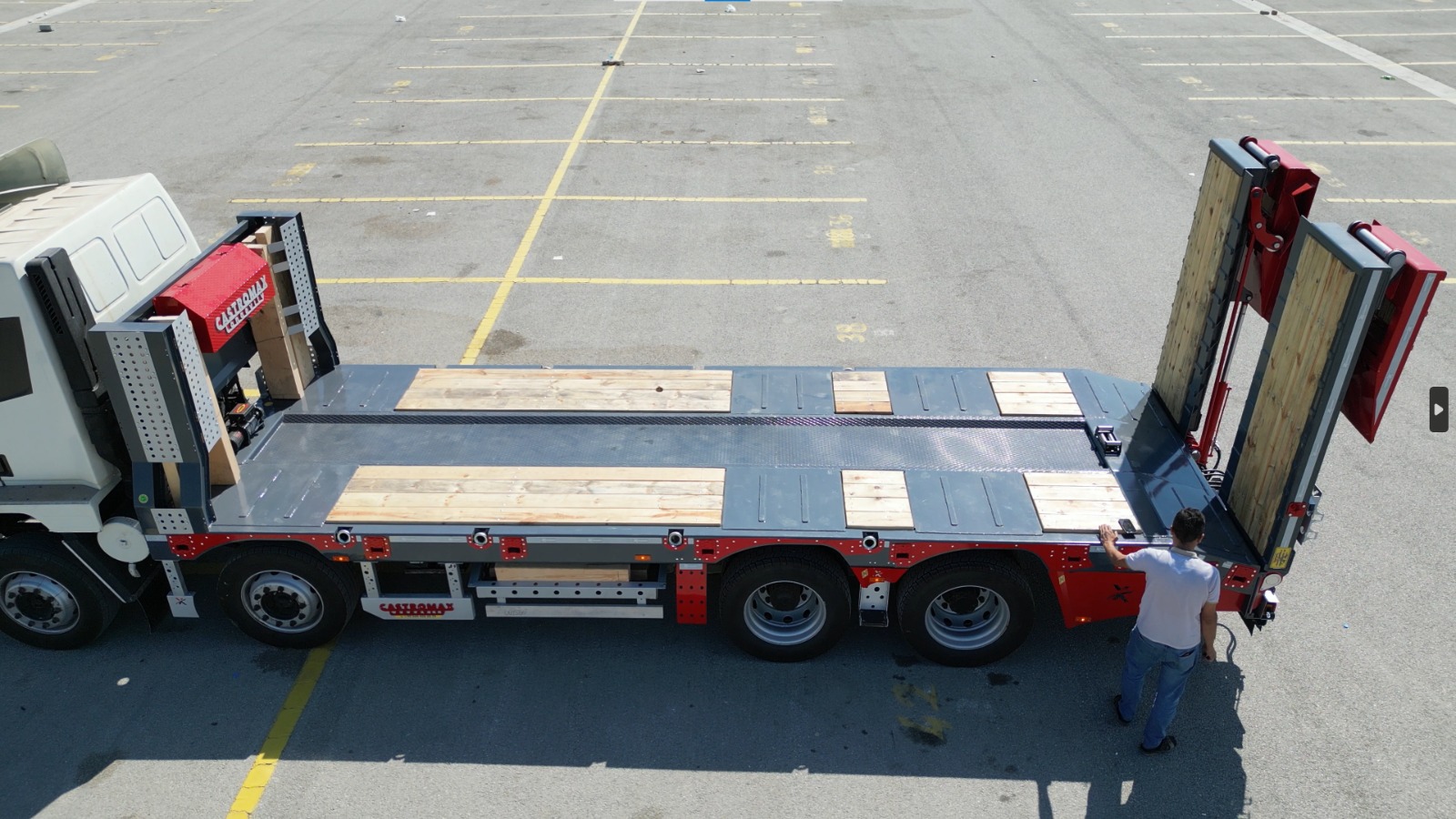 Worldwide freight services